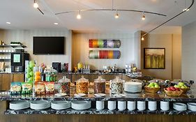 The Westin Phoenix Downtown